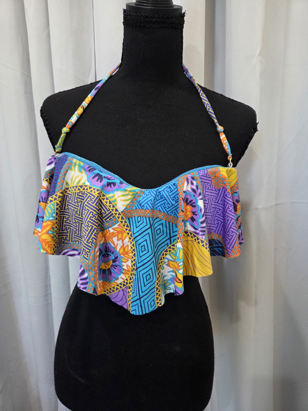 Daniel Cremieux Multicolor Ruffle Bikini Top in Blue, Purple & Yellow